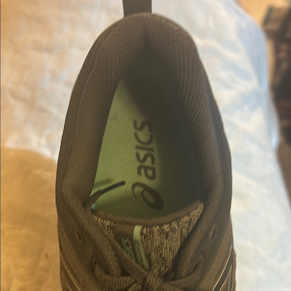 Asics Gel Torrance women’s Gray Athletic Shoes Modern Knit Design - Picture 7 of 9